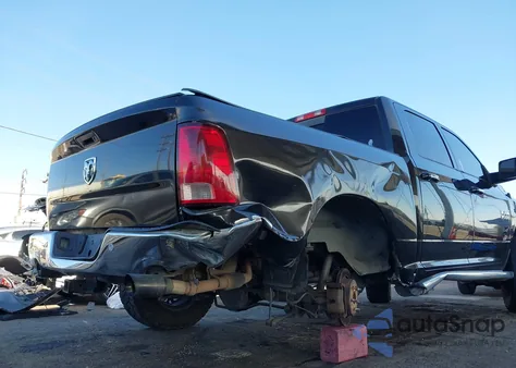 2017 Ram 1500 Slt z USA, uszkodzony, nr VIN 1C6RR7LT7HS611002